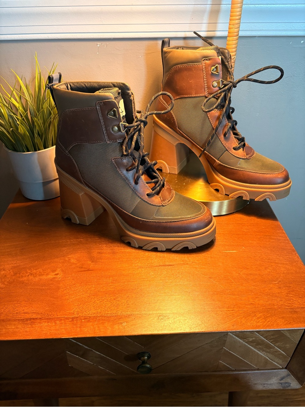 Sorel Lace-Up Heeled Combat Boots in Brown and Tan